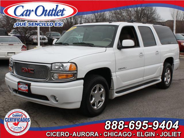 Photo of 2004 GMC Yukon XL