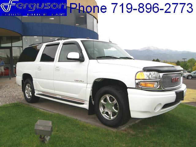 Photo of 2005 GMC Yukon XL