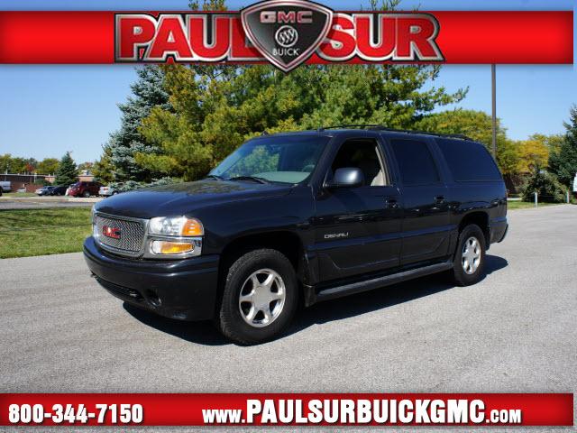 Photo of 2003 GMC Yukon XL