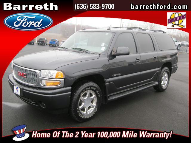 Photo of 2004 GMC Yukon XL Denali