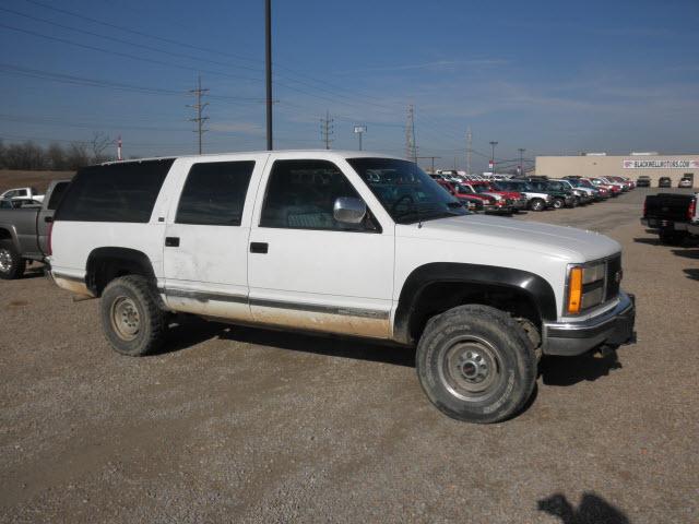 Photo of 1993 GMC SUBURBAN