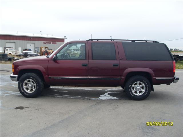 Photo of 1995 GMC Suburban