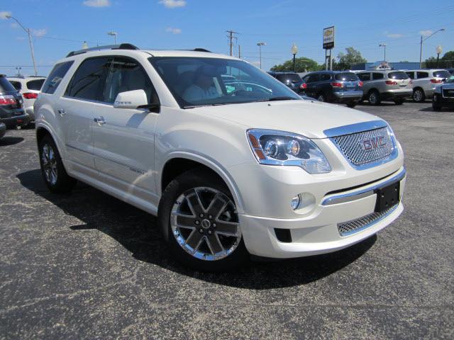 Photo of 2012 GMC Acadia