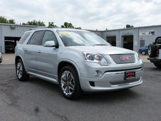 Photo of 2012 GMC Acadia