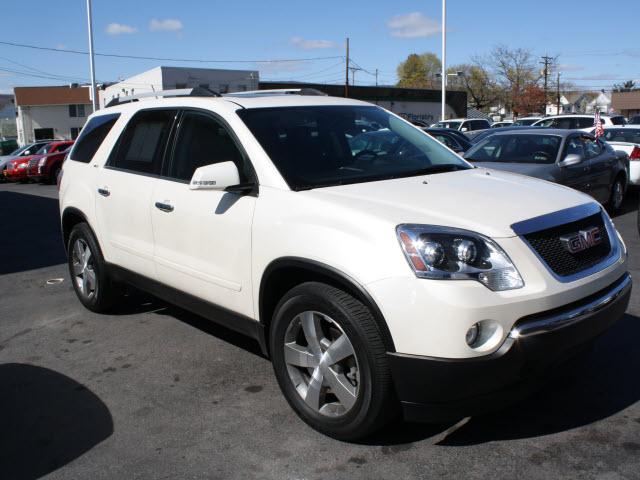 Photo of 2012 GMC Acadia