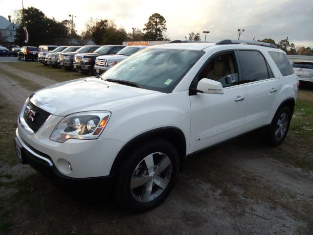Photo of 2010 GMC Acadia