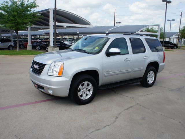 Photo of 2012 GMC Yukon