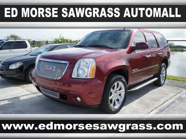 Photo of 2011 GMC Yukon