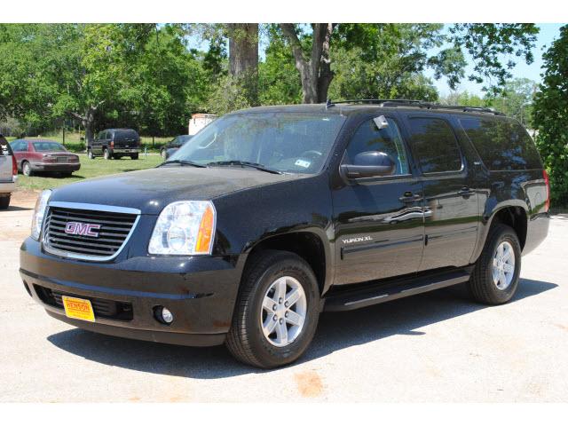 Photo of 2012 GMC Yukon XL