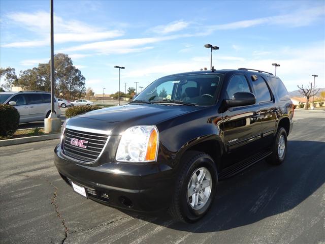Photo of 2011 GMC Yukon