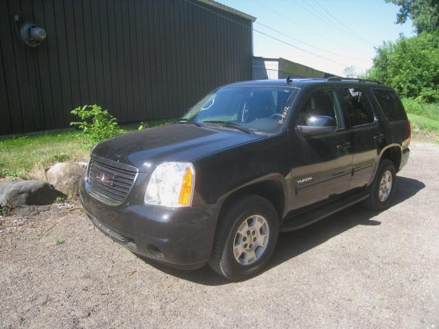 Photo of 2011 GMC Yukon
