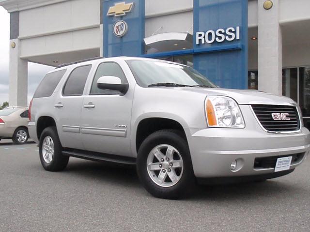 Photo of 2011 GMC Yukon