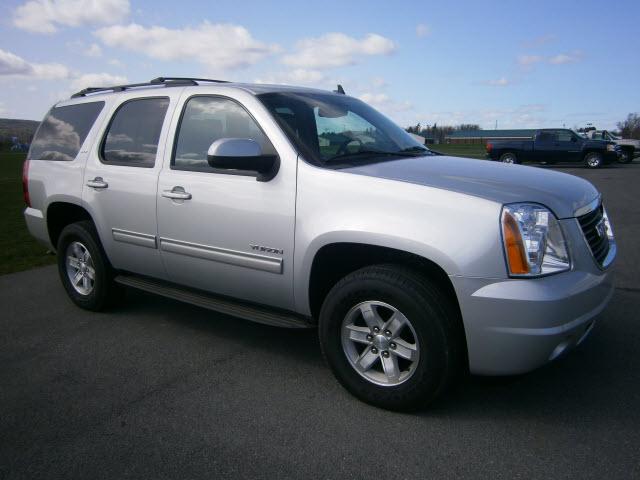 Photo of 2011 GMC Yukon