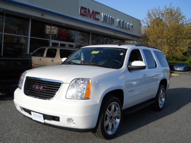 Photo of 2011 GMC Yukon