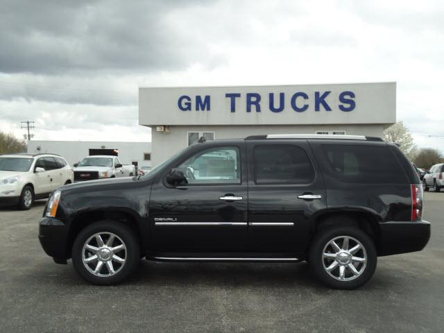 Photo of 2011 GMC Yukon Denali
