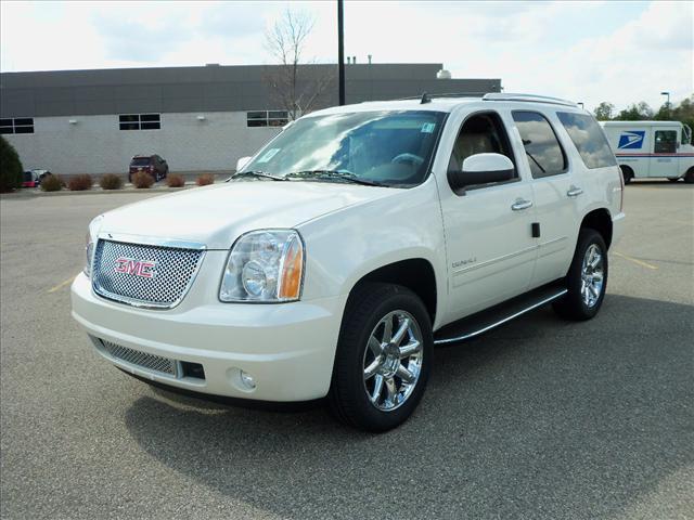Photo of 2012 GMC Yukon