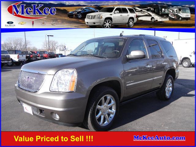 Photo of 2011 GMC Yukon