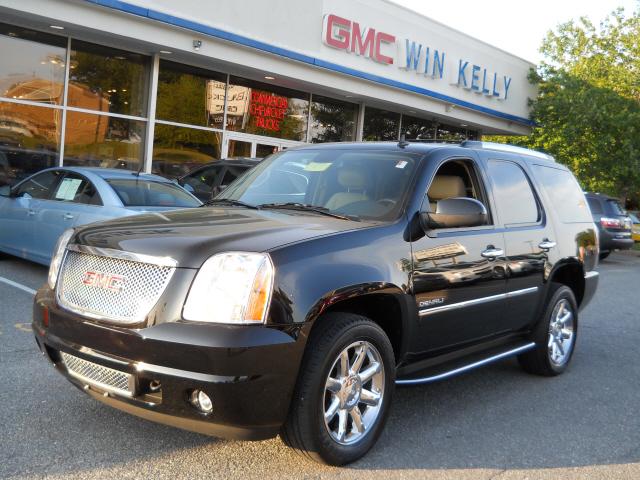 Photo of 2011 GMC Yukon