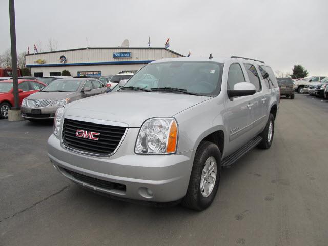 Photo of 2011 GMC Yukon XL