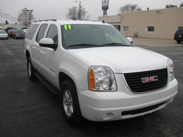 Photo of 2011 GMC Yukon XL