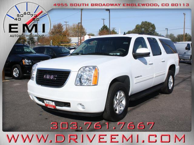 Photo of 2011 GMC Yukon XL