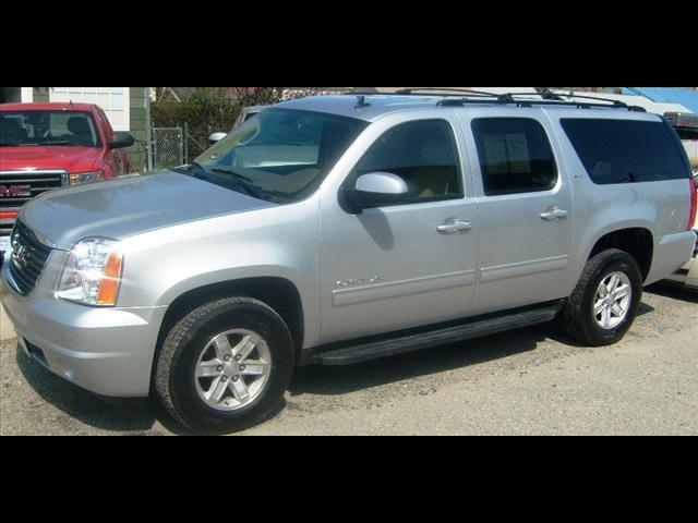 Photo of 2012 GMC Yukon XL