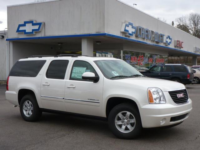 Photo of 2012 GMC Yukon XL