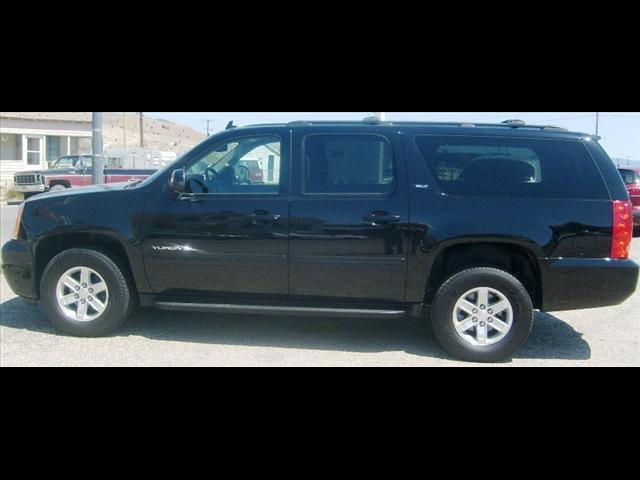 Photo of 2012 GMC Yukon XL