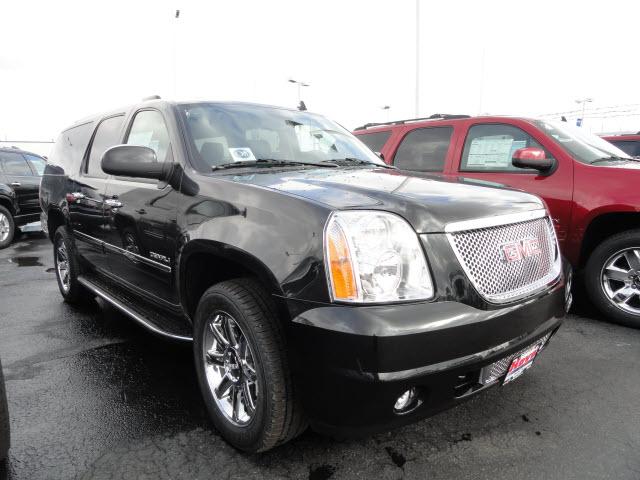 Photo of 2012 GMC Yukon XL