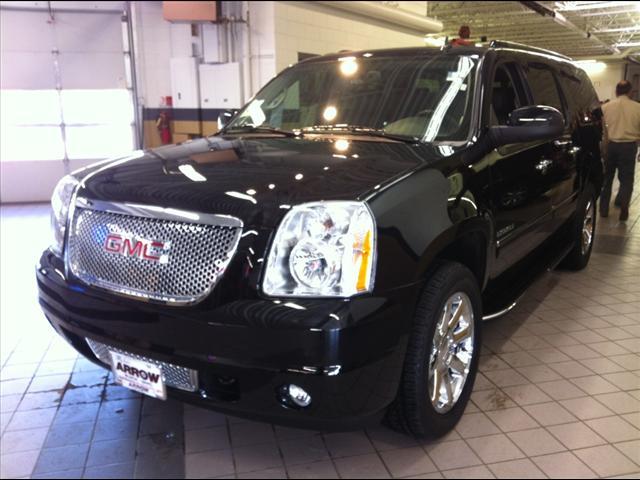 Photo of 2012 GMC Yukon XL