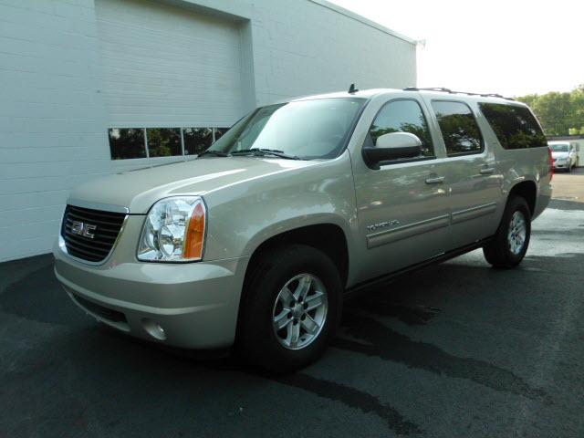 Photo of 2010 GMC Yukon XL