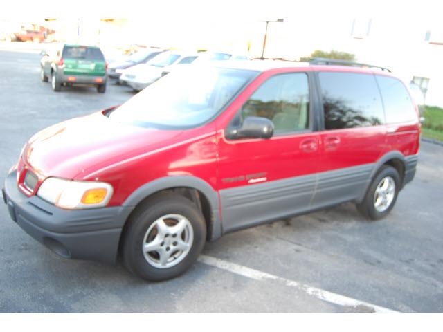 Photo of 1998 Pontiac Trans Sport