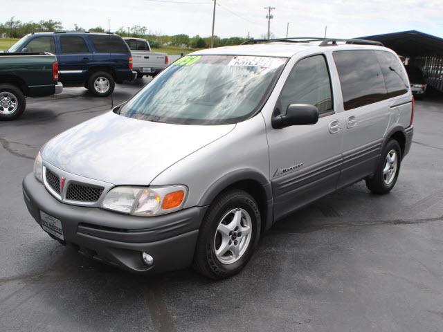 Photo of 2002 Pontiac Montana