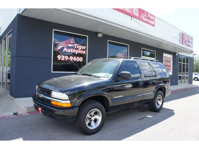 Photo of 2002 Chevrolet Blazer