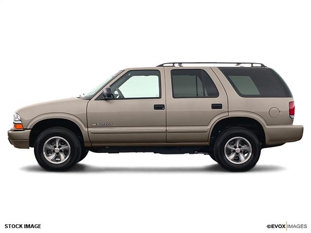 Photo of 2003 Chevrolet Blazer