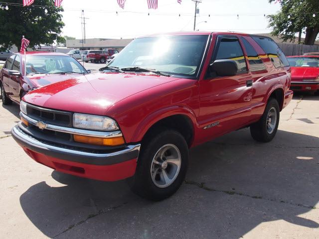 Photo of 2000 Chevrolet Blazer