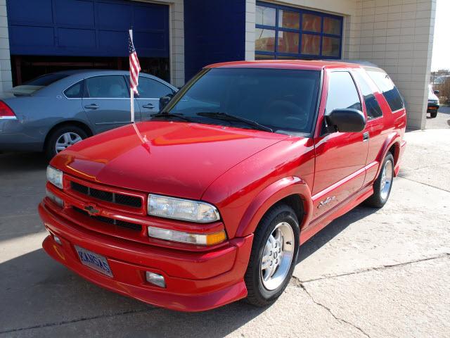 Photo of 2001 Chevrolet Blazer