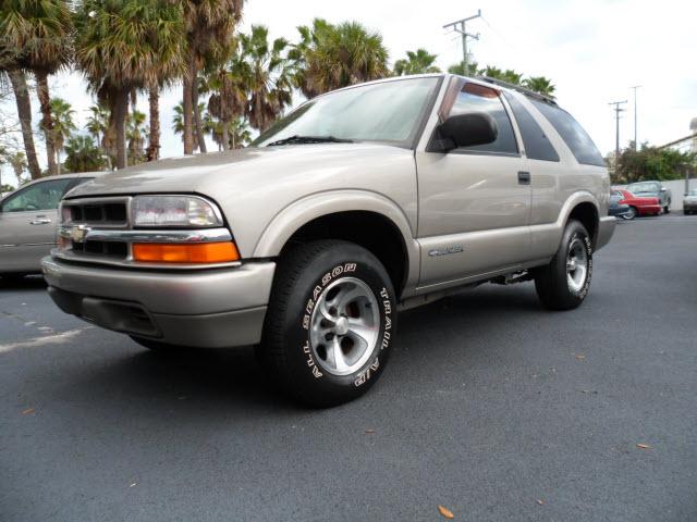 Photo of 2001 Chevrolet Blazer