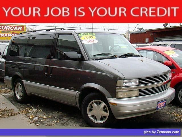 Photo of 1999 Chevrolet Astro