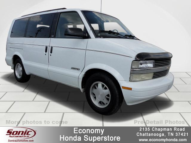 Photo of 1996 Chevrolet Astro