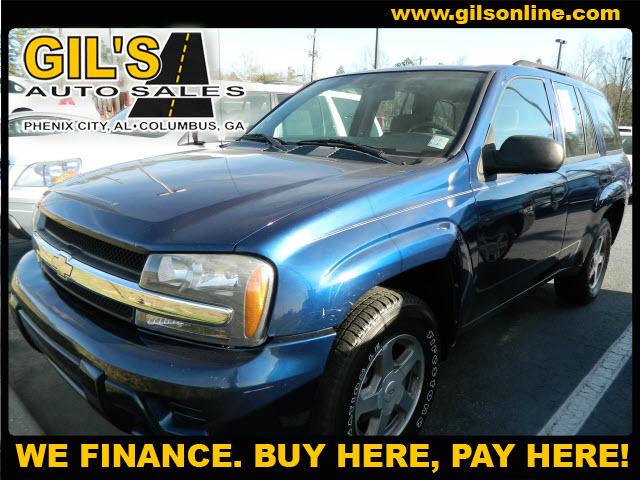 Photo of 2004 Chevrolet TrailBlazer