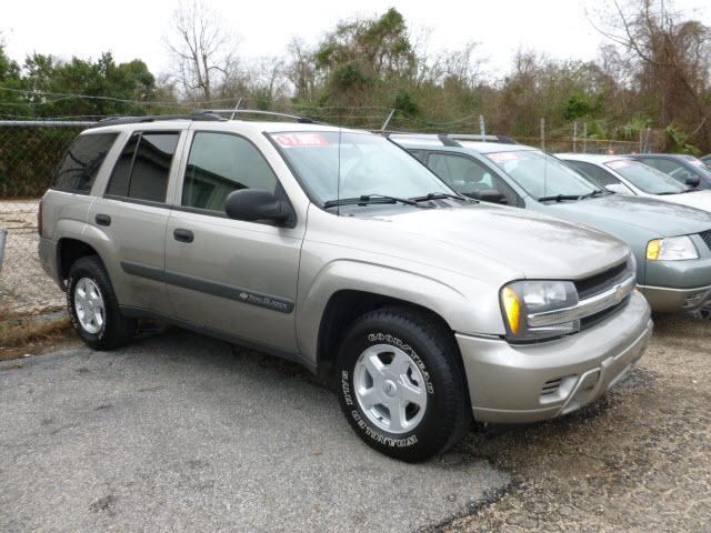 Photo of 2003 Chevrolet TrailBlazer