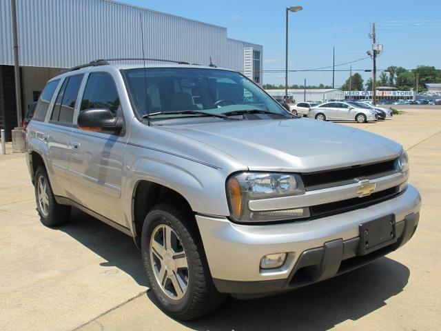 Photo of 2005 Chevrolet TrailBlazer