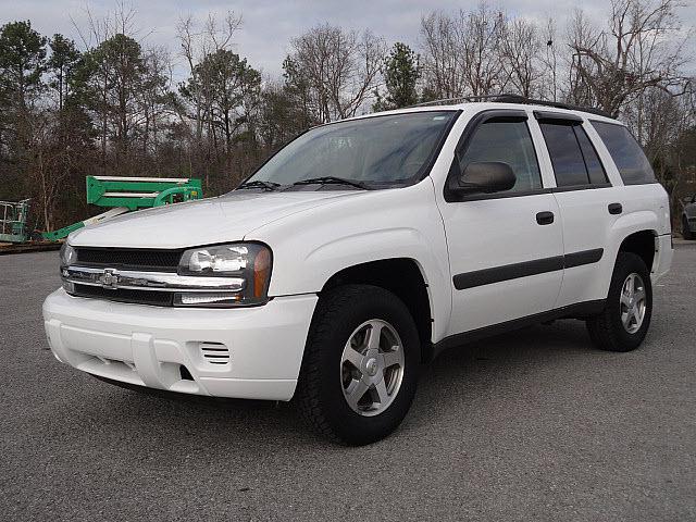 Photo of 2005 Chevrolet TrailBlazer