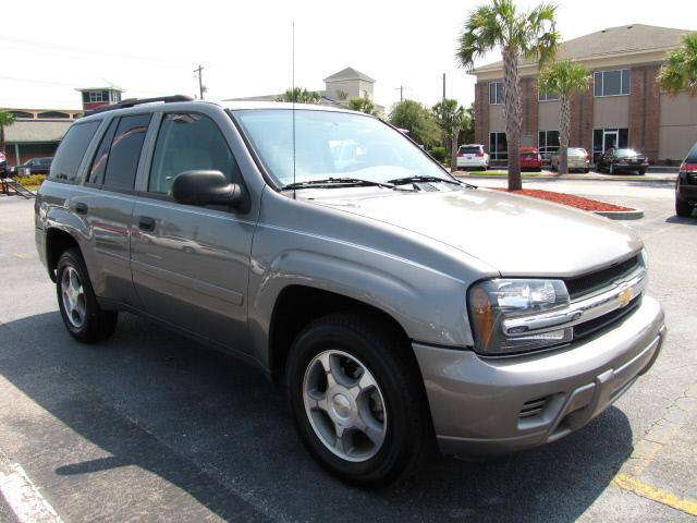 Photo of 2008 Chevrolet TrailBlazer