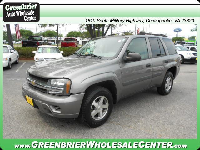 Photo of 2005 Chevrolet TrailBlazer