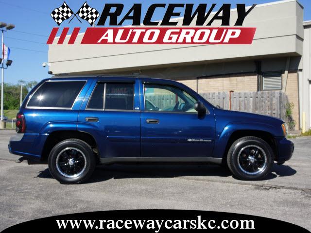 Photo of 2002 Chevrolet TrailBlazer