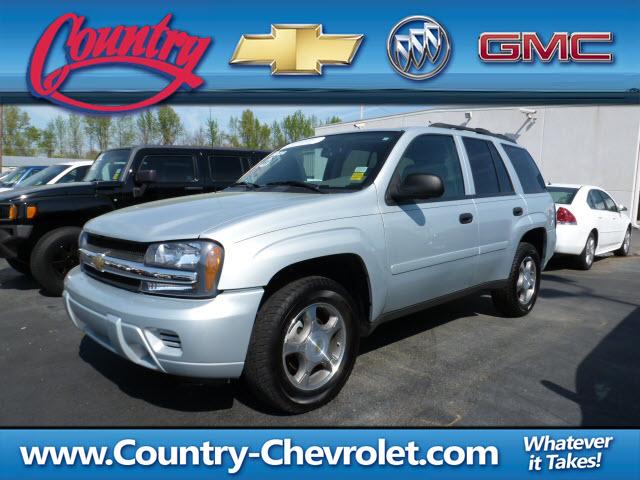 Photo of 2008 Chevrolet TrailBlazer