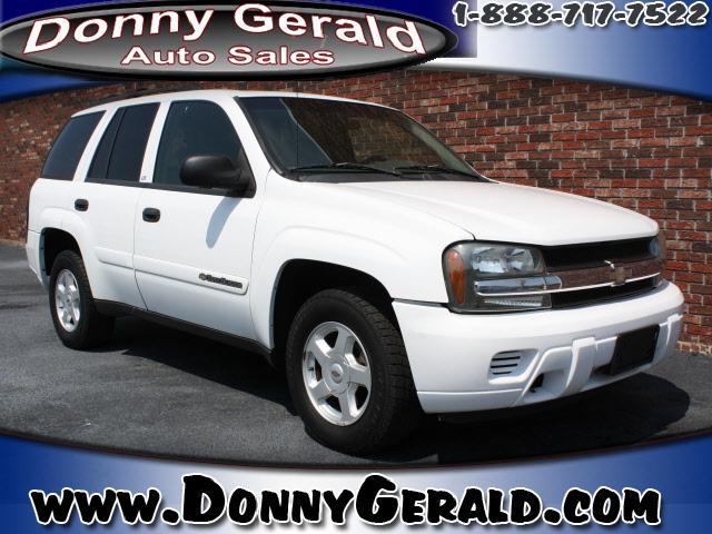Photo of 2002 Chevrolet TrailBlazer