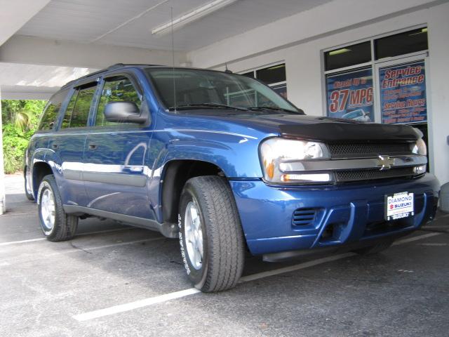 Photo of 2005 Chevrolet TrailBlazer